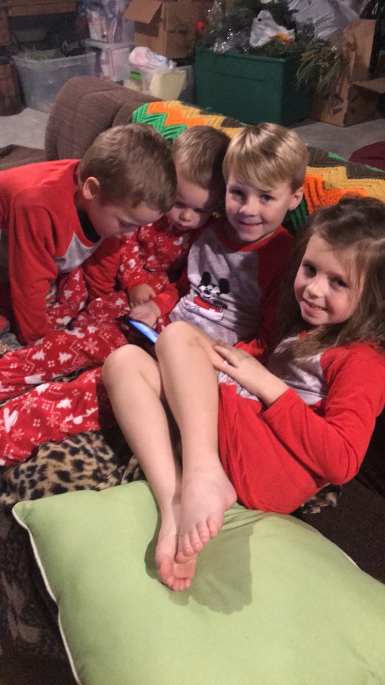 AC15195B-E0E3-4B2A-BCE3-B275DD2E0ECF