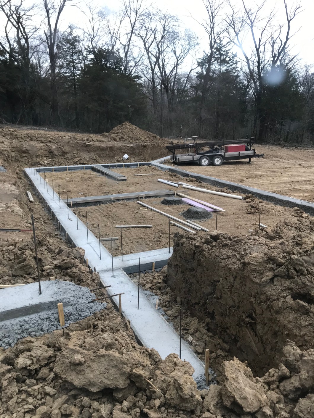 5864F28B-15C6-43FA-89A0-0283437F3204