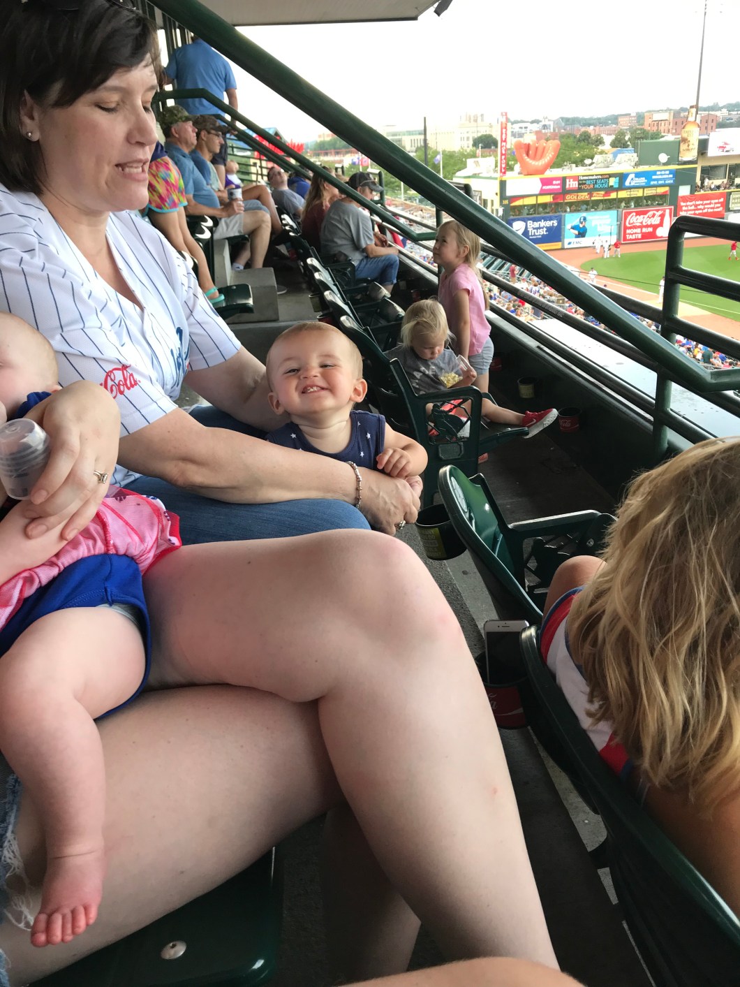 75805931-73A6-42AC-8766-2F1F4150F5DD