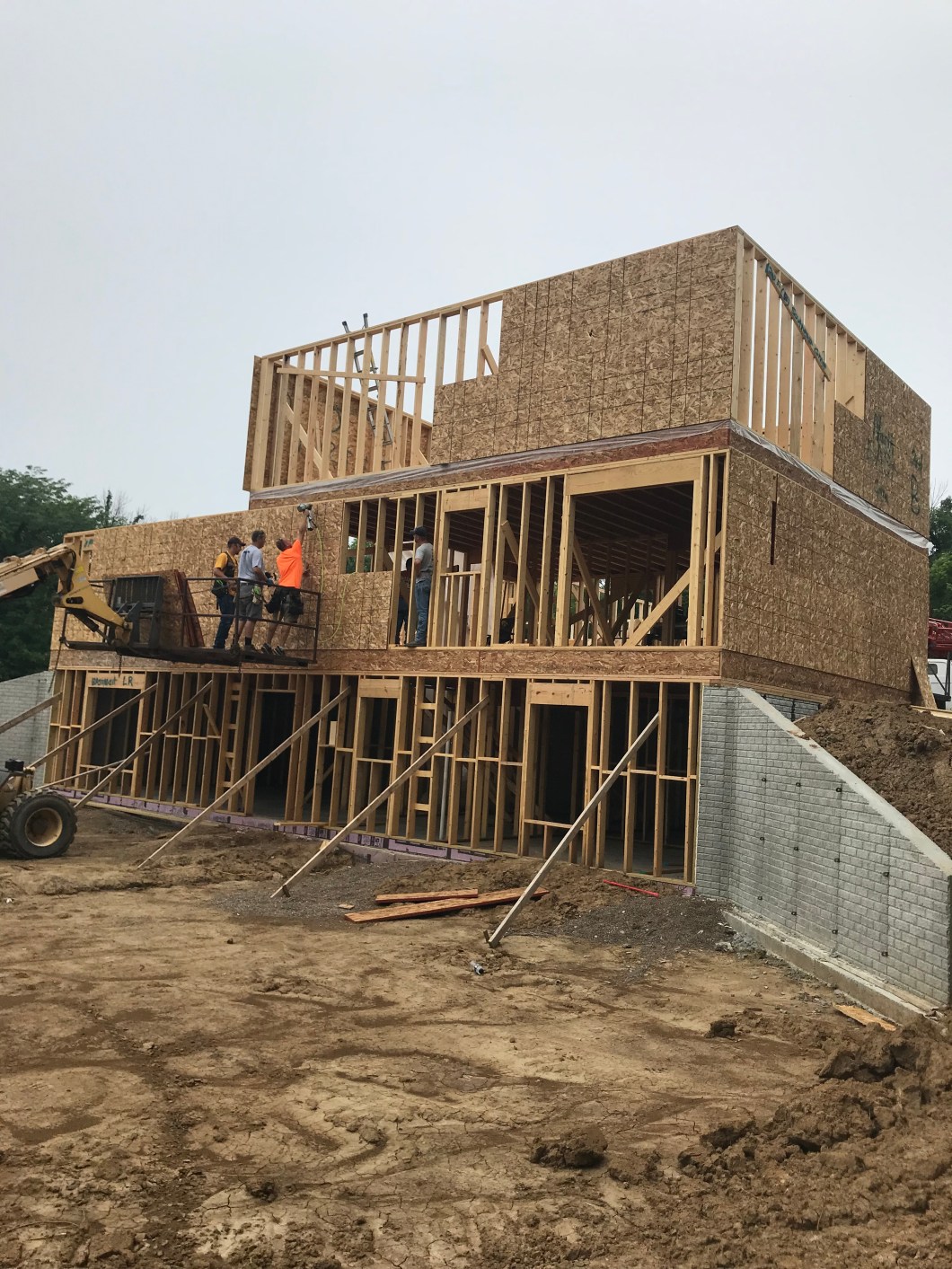 AFD9D966-C33D-4F01-A20B-24DC89679DA9