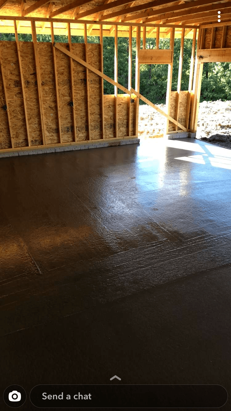 F93FBF2B-C711-48FA-89D2-1546079822FF